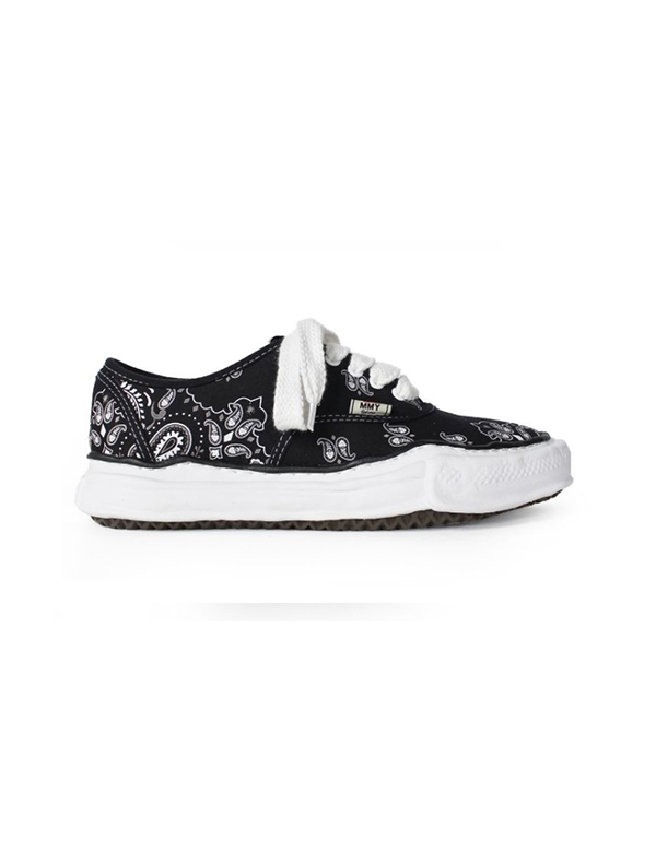 MAISON MIHARA YASUHIRO BAKER OG SOLE BANDANA LOW-TOP SNEAKER BLACK