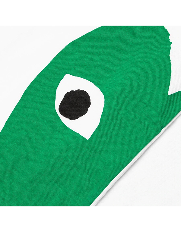 COMME DES GARCONS PLAY Half BIG GREEN HEART T-Shirt (WHITE)