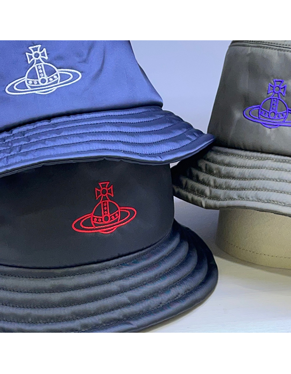 VIVIENNE WESTWOOD LOGO BUCKET HAT