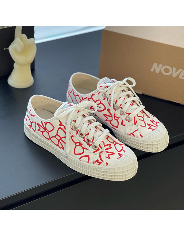 CDG X NOVESTA STAR MASTER SNEALERS