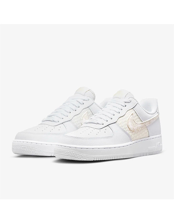 NIKE WMNS AIR FORCE 1 LOW WHITE GOLD FLOWER