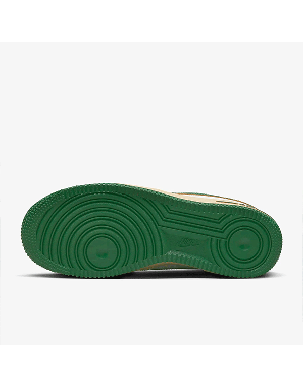 NIKE WMNS AIR FOECE 1 LOW GREEN AND MUSLIN